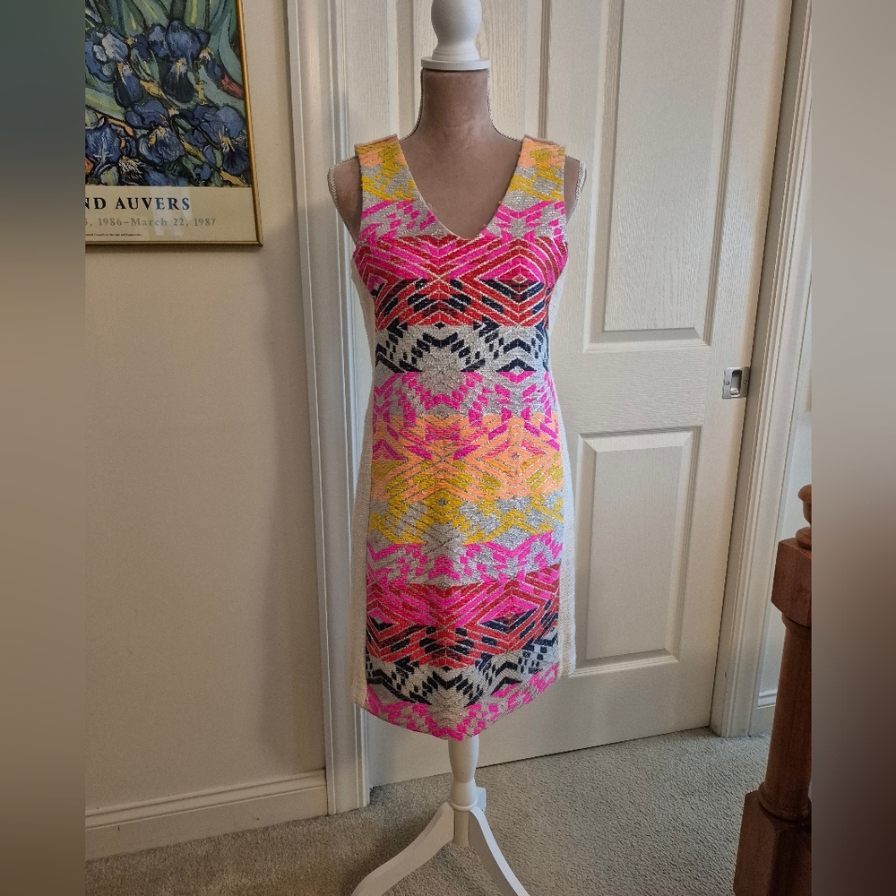 Vilagallo Vibrantly Colored Shift Dress Womens Eur 40 Or US 10, Woven Fabric